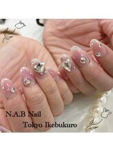 エヌエービー(N.A.B.)/チークネイル