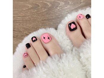 Mネイル/ピンクフットネイル