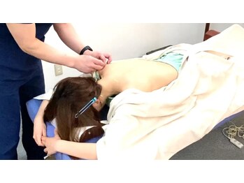 目黒コスモ治療院/美容鍼顔のむくみ首こり肩こり