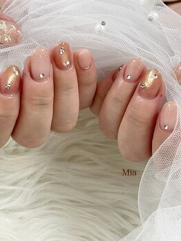 コーラルピンクネイル