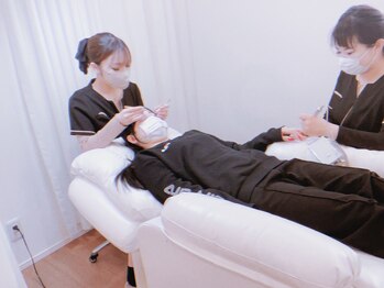 成美ビューティーサロン(成美beauty salon)/ネイルとアイメニュー同時に施術