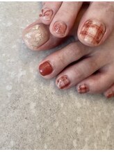 リット 代々木上原(lit.)/秋色＊チェック柄フットネイル