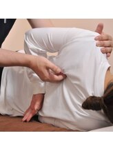 みちたり/肩甲骨はがし/姿勢が良くなる