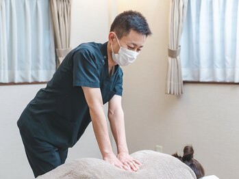 くらまえ整体院の写真/＊長時間のデスクワーク・立ち仕事による辛い腰痛/凝り固まった慢性腰痛/腰の原因による足のだるさを改善＊