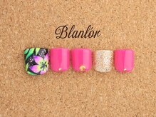 ネイルサロン ブランロール 三軒茶屋店(Blanl'or)/ネオン☆ボタニカル