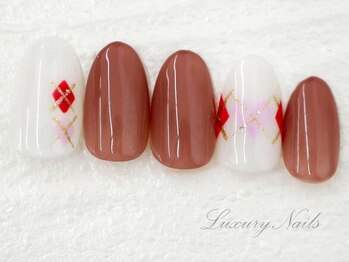ラグジュアリーネイルズ オオミヤ(Luxury Nails Omiya)/ガーリー*チェックネイル