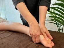 ロロ(ROLO)/足ツボオイルケア☆