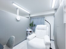 ロレインブロウ 三鷹駅前店/店内施術スペース