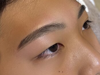 KIREI SHARE by princess rose マツエク/まつげパーマ/眉毛/メンズ/脱毛/フェイシャルの写真/プロがお顔を全体的に整えます◎顔タイプや骨格に合わせて似合うデザインをご提案！[静岡メンズ眉毛/眉wax]