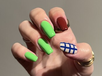 スエン(Suen)/大人の遊び心アートネイル