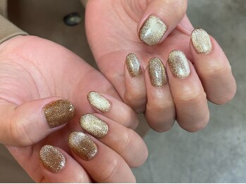 カーティシーネイルズ(curtisii NAILS)/