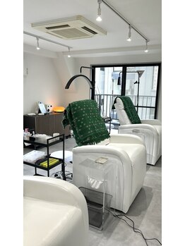 アモージュ 渋谷店(AMOJYU)// recliner chair /