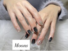 ムーンズ(Moon's)/