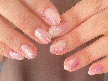 リアンスネイル ヴィヴィッド 岡山店(LianS nail ViViD)の写真/【美爪度◎】誰もが見惚れる美フォルムの指先に…予約殺到中*好感度UPの洗練された上品デザインが大人気☆