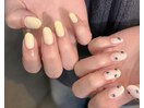 人気のイエローネイル