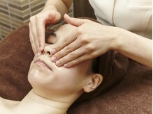 デフィー 烏丸店(defi)/小顔フェイシャルケア