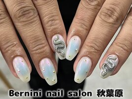 秋葉原ネイル/手描きネイル/銀座