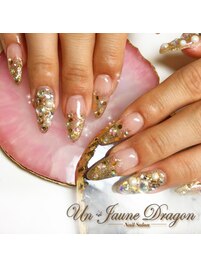 キラキラグラデーションネイル