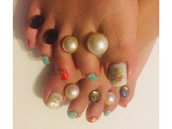 スタッフネイル