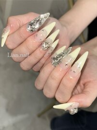 パステルイエロー