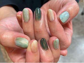 カーティシーネイルズ(curtisii NAILS)/