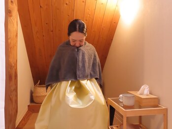 タヒ(Tahi)の写真/【当店人気No.1☆よもぎ蒸し&足つぼ120分¥13000→¥8000】芯からぽかぽか温まり、冷えに負けないお身体へ♪