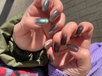 ネイル アトリエ コモード(nail atelier Comodo)/ミラーネイル [metallic　blue]