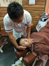 かつら整骨院/寝違い