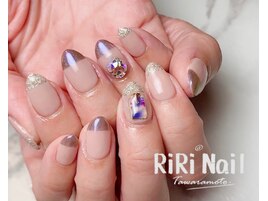 フレンチミラーネイル