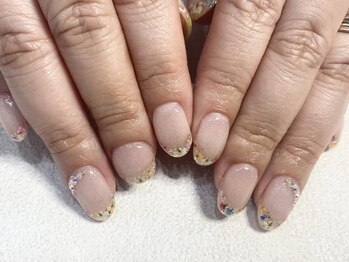 アイミーモア 国立店(aimer more)/フラワーフレンチネイル