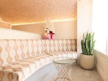 ヴィヴィアナ(VIVIANA)/