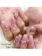 エヌエービー(N.A.B.)/チークネイル