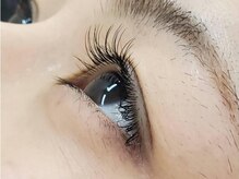 アンド シル アイラッシュサロン(& Cil)