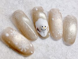 冬ネイル　雪だるまネイル