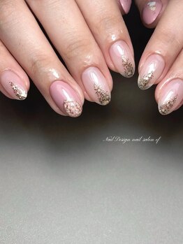 エフネイル(ef nail)の写真/<ご新規様/Hand4週間・Foot6週間以内オフ無料☆>シンプル～華やかまで幅広いデザインを豊富にご用意♪