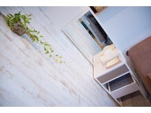 オフェリア(Ophelia)/ドレッサー