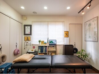 しあわせカイロプラクティックセンター/明るく清潔感溢れる施術空間!