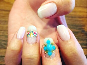 カバー(COVER)/シンプルネイルにアクセント♪