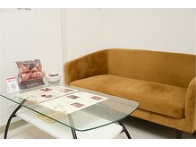 もみ福/広々とした待合スペースを完備