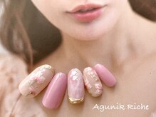 アグニークリッシェ(Agunik Riche)/【フラワーネイル】