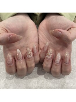 レジアント(Rediant)/お花ネイル