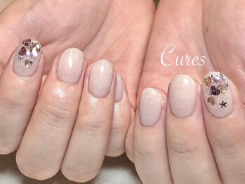 キラキラホロネイル