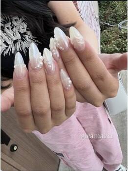 ネイル グラマリア(Nail Glramaria)の写真/特別なイベントごとに合わせたネイル~流行りのネイルまで◎お客様の指先を美フォルム・美ネイルに…☆