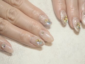 B's amor 大府店 Nail design