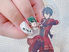 痛ネイル1本5500円♪