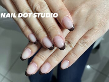 ネイルドットスタジオ 堺筋本町(NAIL DOT STUDIO)/フレンチ