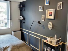ハリウッドブロウリフト ワクシー 青山店(HOLLYWOOD BROW LIFT WAXYYY.)/心地の良い空間でメンテナンス◎