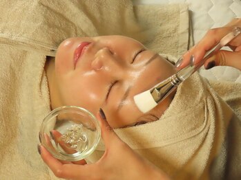 セレネ(SELENE)/4.潤いを届けるクーリングジェル