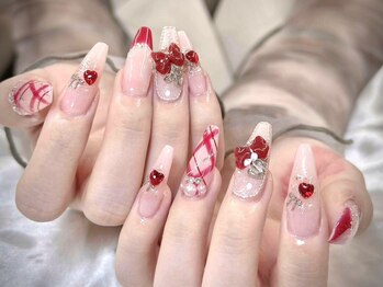 ブイピーネイル 新大久保(VP nail)の写真/パーツ豊富◎特別な日もおまかせサロン★結婚式や合コン等華やかにしたい時◎あなたの"なりたい"を叶える♪