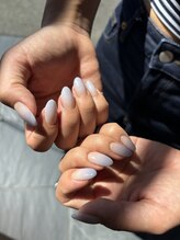 ルリアン カルム/グラデーションネイル